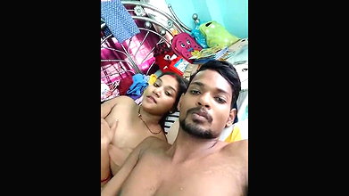 Boobs Pressing Bengali Couple HD Video